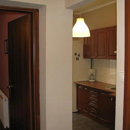 Apartament Mariacka Apartman *