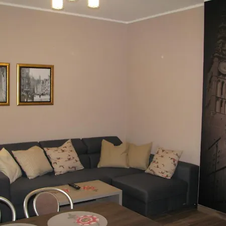 Apartament Mariacka Apartment *
